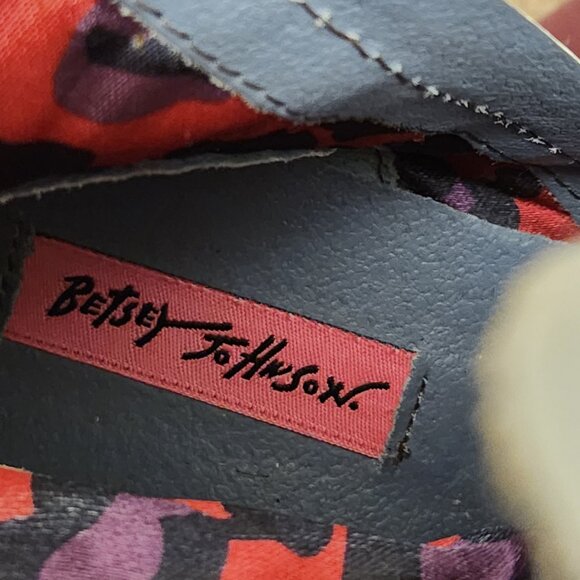 Betsey Johnson Blue Leather Ruffle Ankle Boots Litz Boho Cottagecore Moto size 9 - Picture 5 of 8